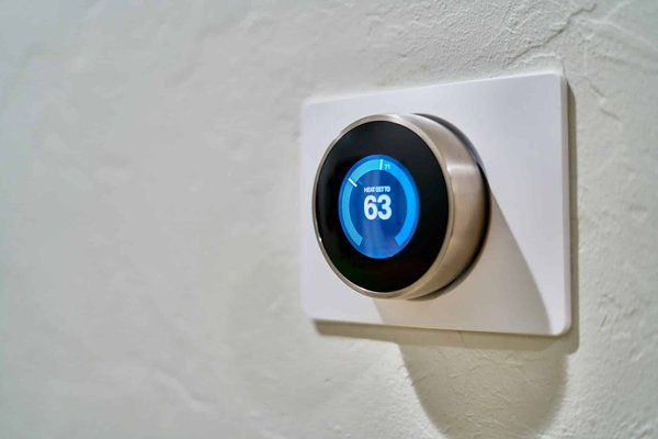 Comment choisir son système de domotique pour une grande maison ?